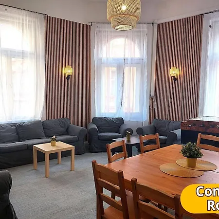 Goodmo Budapest Smart Rooms-2